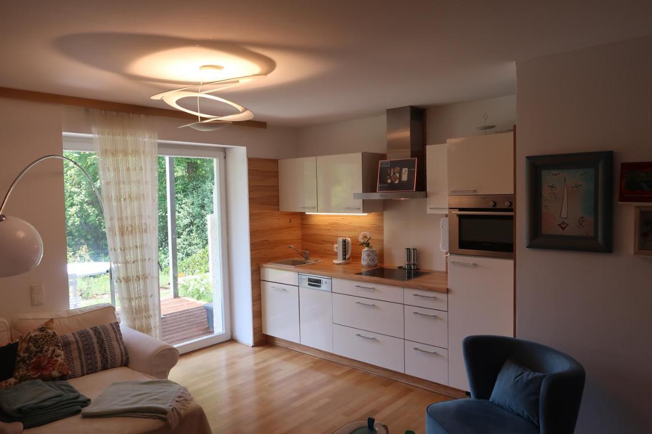 Apartment Im Rosentraum Mit Privater Terasse Baden-Baden Eksteriør bilde