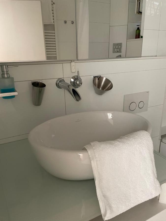 Apartment Im Rosentraum Mit Privater Terasse Baden-Baden Eksteriør bilde